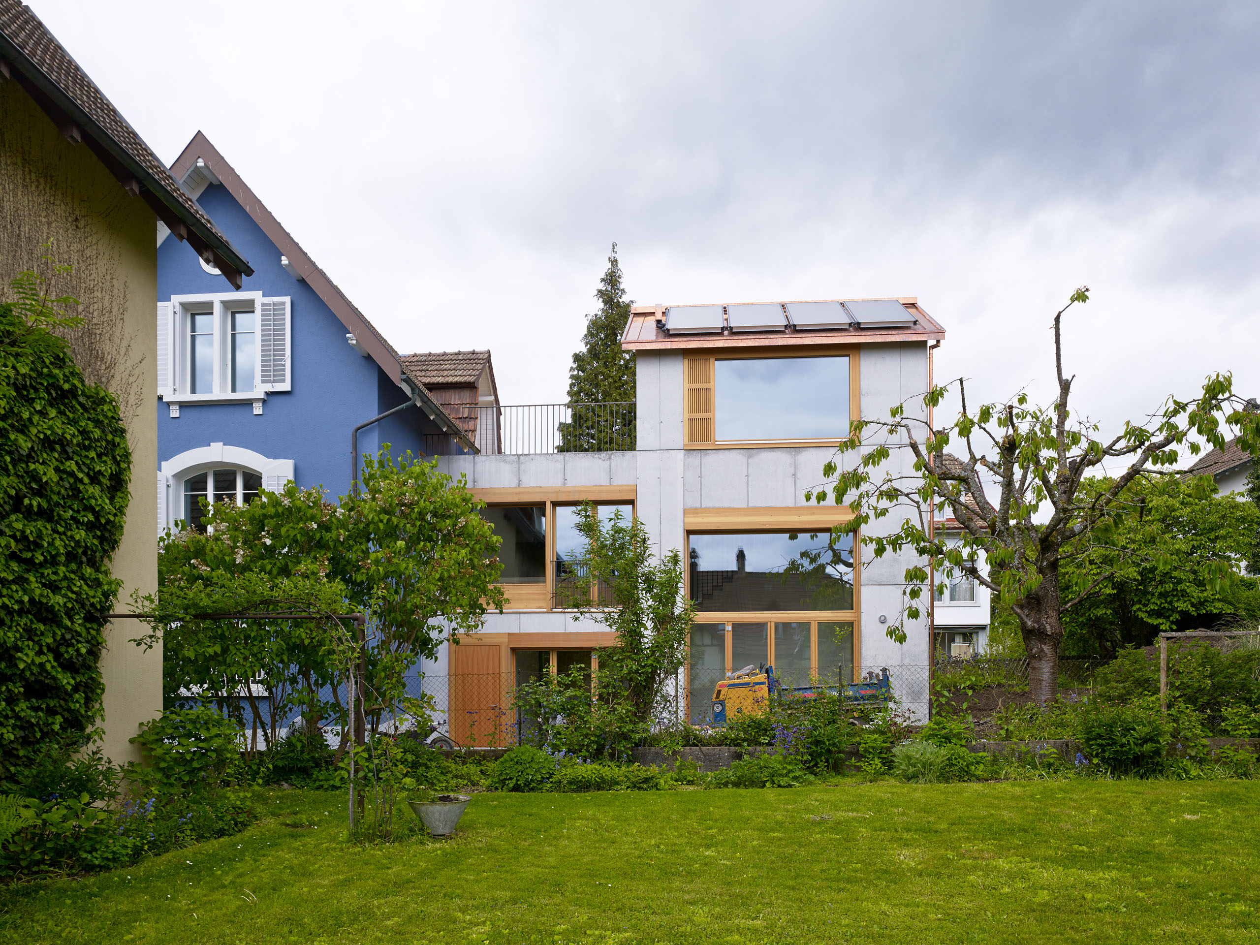 E14496 Alpa 044381 j2560